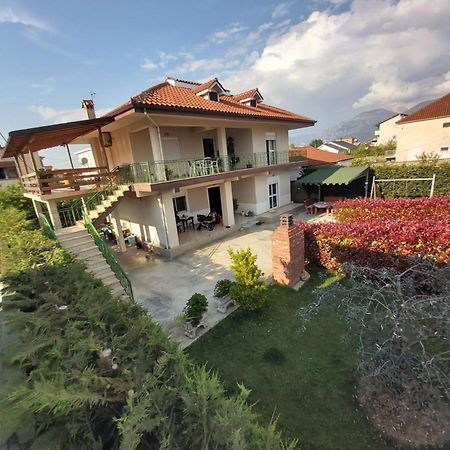 Villa Cerpja Kamez Екстер'єр фото