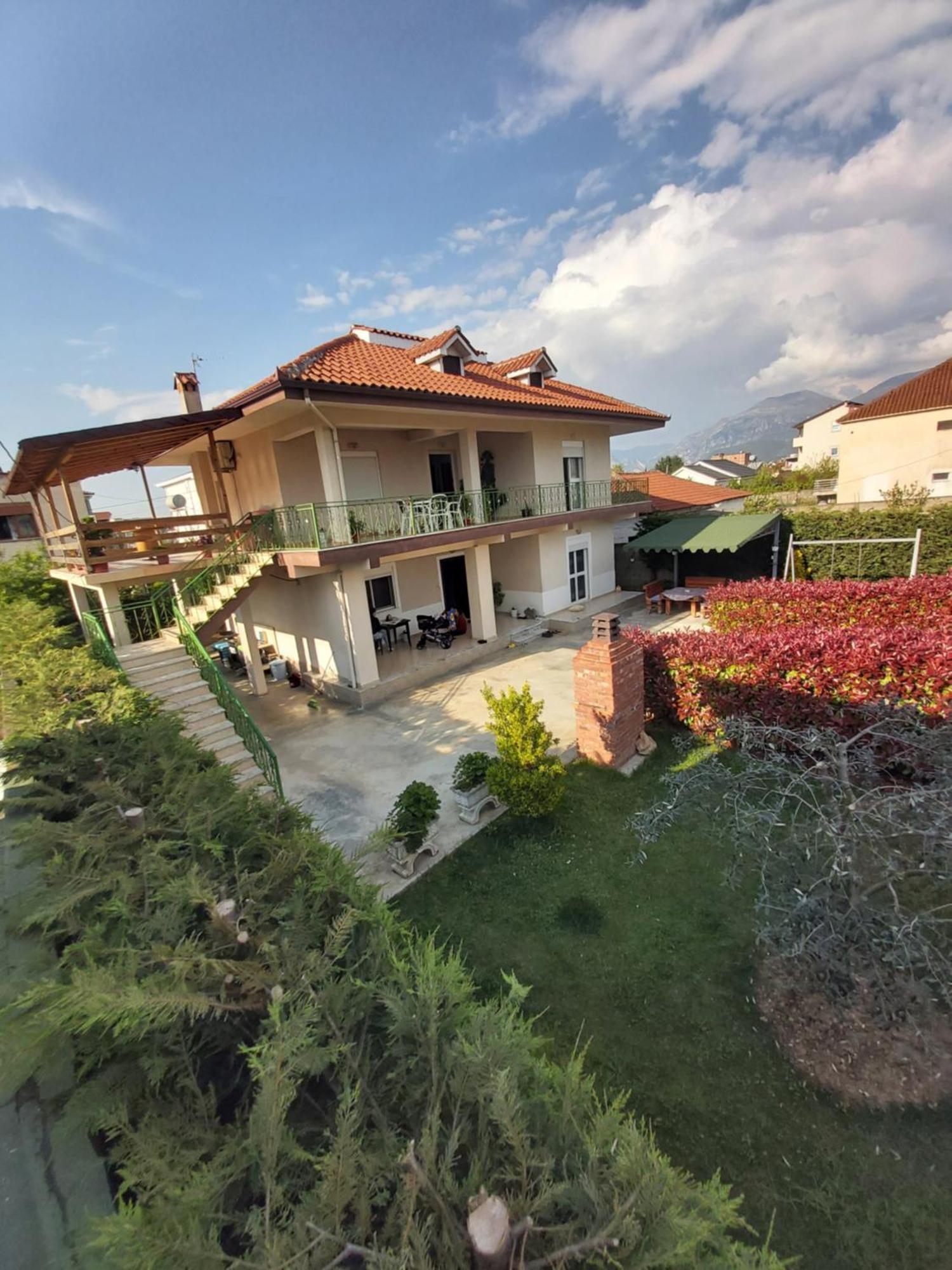 Villa Cerpja Kamez Екстер'єр фото